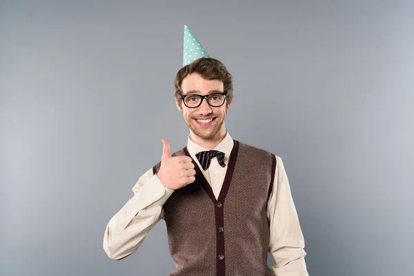 Smiling Man Party Cap Glasses Showing Thumb — Stock Photo, Image