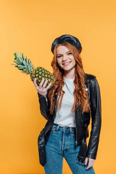 Beautiful Smiling Redhead Girl Leather Jacket Holding Pineapple Looking Camera — Stock Photo, Image