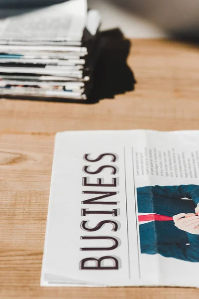 Selective Focus Business Print Newspaper Wooden Table — Stock Photo, Image