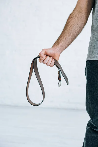 Cropped View Man Holding Leather Belt Home — Stock Photo, Image