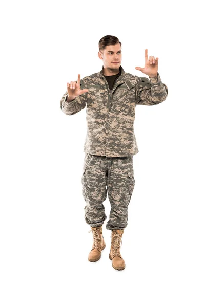 Hombre Guapo Uniforme Militar Gesto Aislado Blanco — Foto de Stock