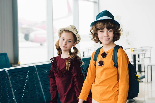 Adorable Preteen Children Hats Looking Camera Waiting Hall — Stock Photo, Image