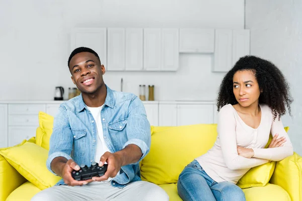 Kyiv Ukraine May 2019 African American Man Playing Video Games — Stock Photo, Image