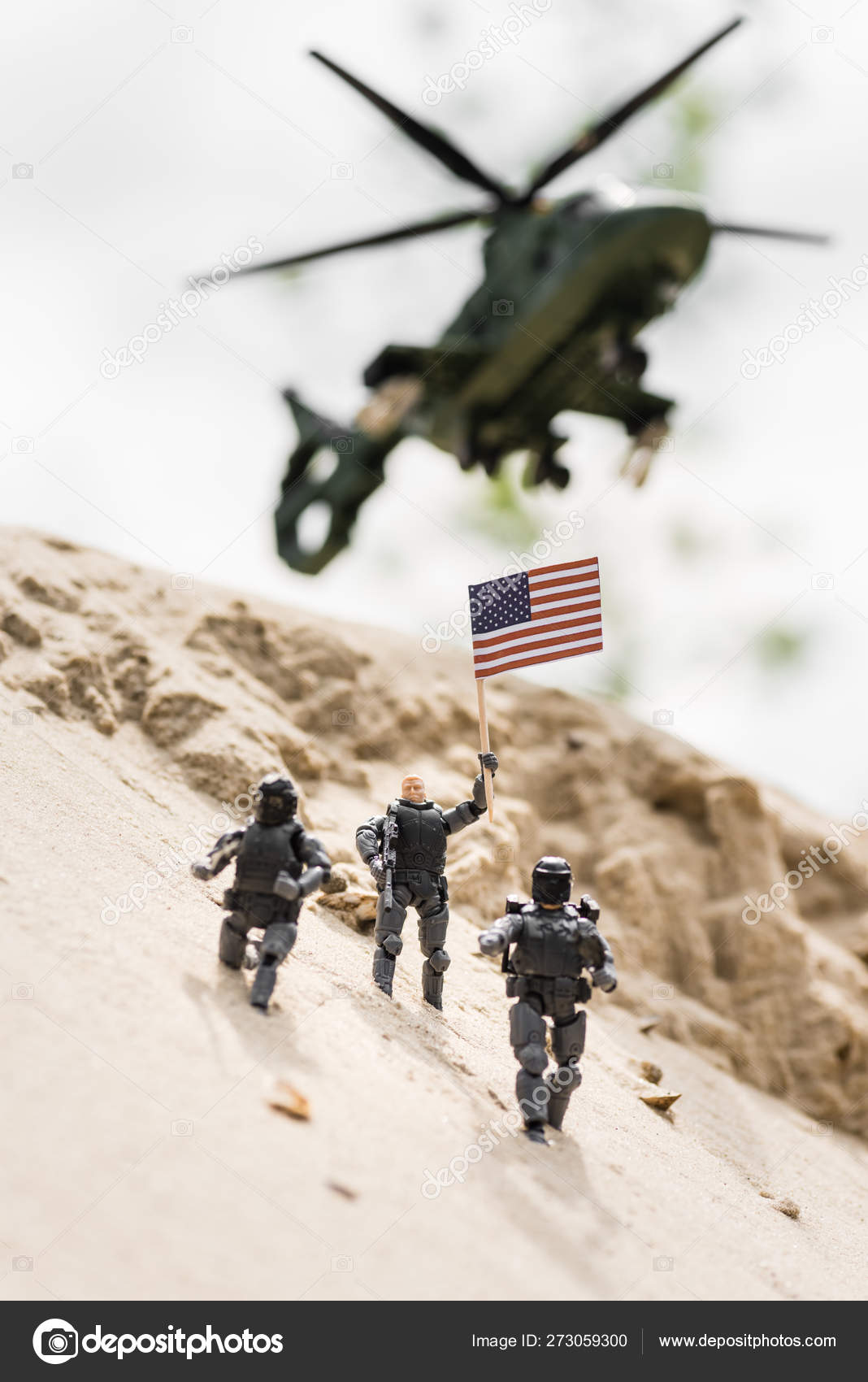toy soldier helicopter
