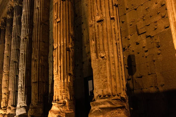Рим Италия Июня 2019 Бетонная Стена Древние Колонны — стоковое фото