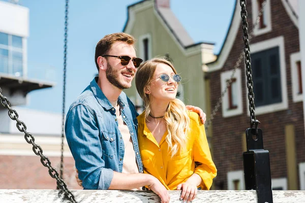 Cheerful Woman Handsome Man Sunglasses Standing Smiling — Stock Photo, Image