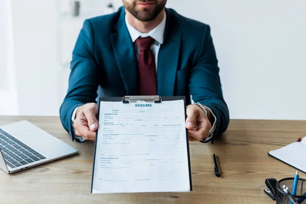 Cropped View Bearded Man Holding Clipboard Resume Letters — Stock Photo, Image