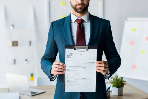 Cropped View Bearded Recruiter Suit Standing Holding Clipboard Resume Letters — Stock Photo, Image