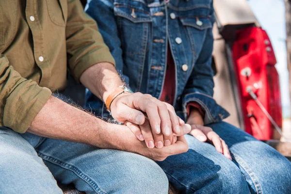 Cropped View Senior Couple Jeans Holding Hands — Stock Photo, Image