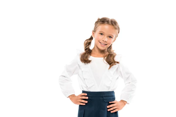 Niño Feliz Pie Con Las Manos Las Caderas Aisladas Blanco — Foto de Stock