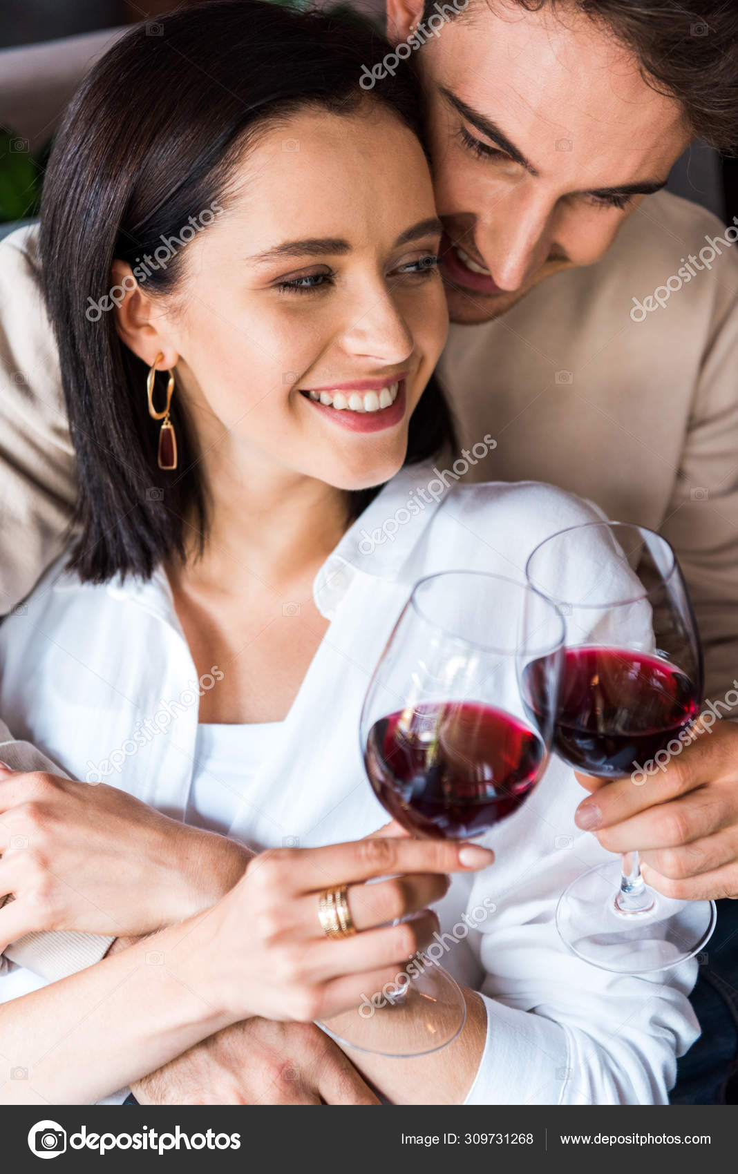 Happy Man Holding Glass Wine Cheerful Girl — Stock Photo