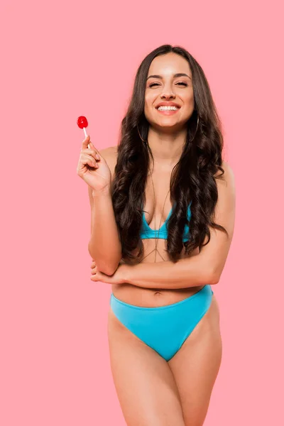 Alegre Chica Traje Baño Celebración Piruleta Aislado Rosa — Foto de Stock