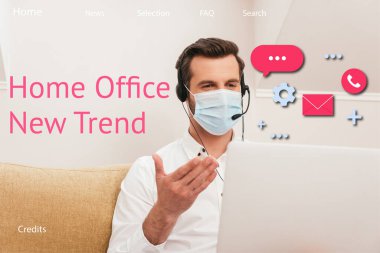 Medikal maskeli serbest çalışanın kulaklık kullanırken bilgisayarında video çağrısı, ev ofisinin yeni trend illüstrasyonunda seçici odak noktası