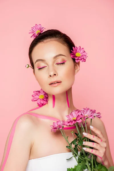 Beautiful Woman Closed Eyes Pink Lines Body Flowers Hair Holding — Stock Photo, Image