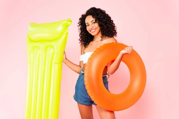 Cheerful African American Girl Holding Swim Ring Inflatable Mattress Pink — Stock Photo, Image