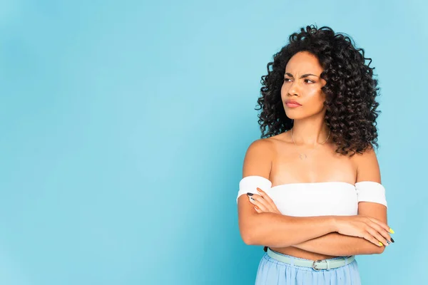 Displeased African American Girl Standing Crossed Arms Looking Away Blue — Stock Photo, Image