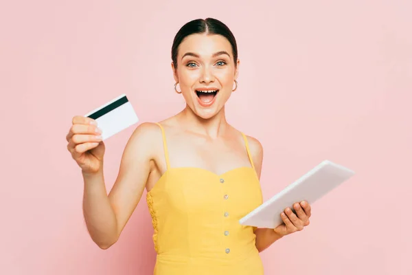 Excited Brunette Young Woman Digital Tablet Credit Card Isolated Pink — Stock Photo, Image