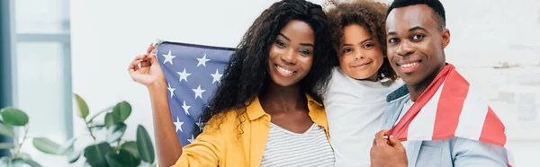Horizontal Crop African American Family Covered Flag America Looking Camera — Stock Photo, Image