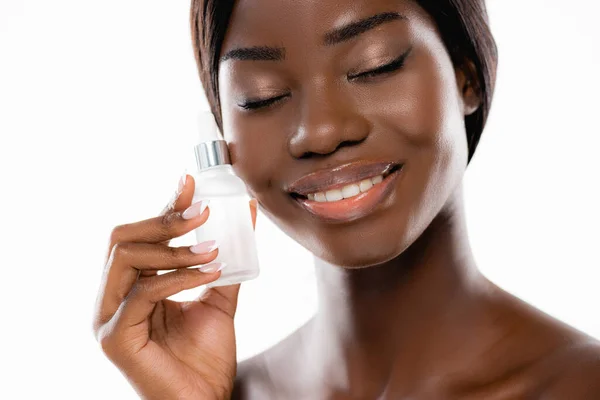 African American Naked Woman Closed Eyes Holding Bottle Serum Isolated — Stock Photo, Image