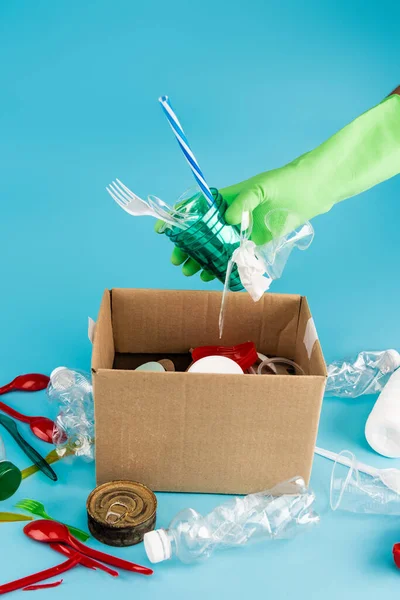 Cropped View Cleaner Rubber Glove Collecting Rubbish Cardboard Box Blue — Stock Photo, Image