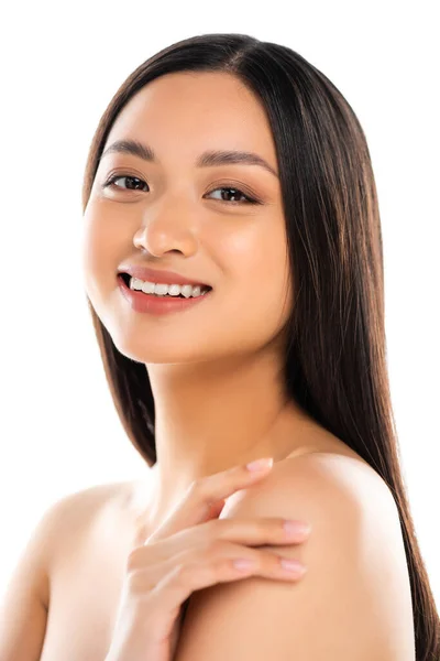 Retrato Mulher Asiática Olhando Para Câmera Tocando Ombros Isolados Branco — Fotografia de Stock