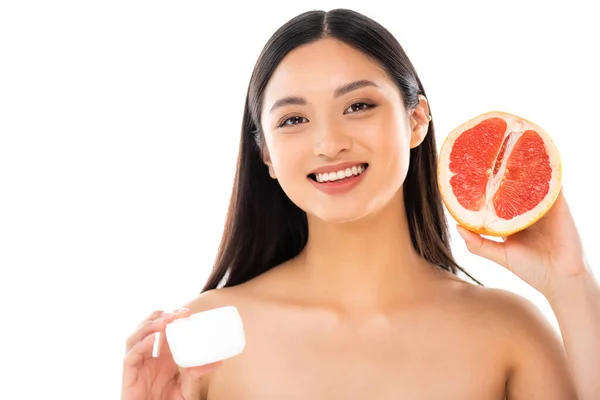 Mujer Asiática Desnuda Sosteniendo Mitad Pomelo Crema Cosmética Mientras Mira — Foto de Stock