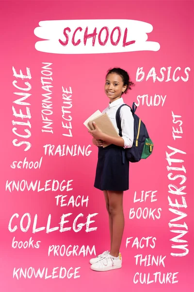 Afro Americana Estudante Com Mochila Segurando Livros Perto Escola Lettering — Fotografia de Stock