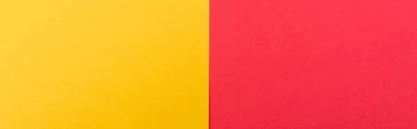 Bovenaanzicht Van Kleurrijke Abstracte Gele Rode Papieren Achtergrond Panoramische Opname — Stockfoto