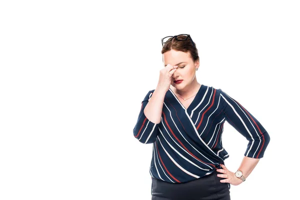 Erschöpfte Geschäftsfrau mit Kopfschmerzen isoliert auf weißem Hintergrund — Stockfoto