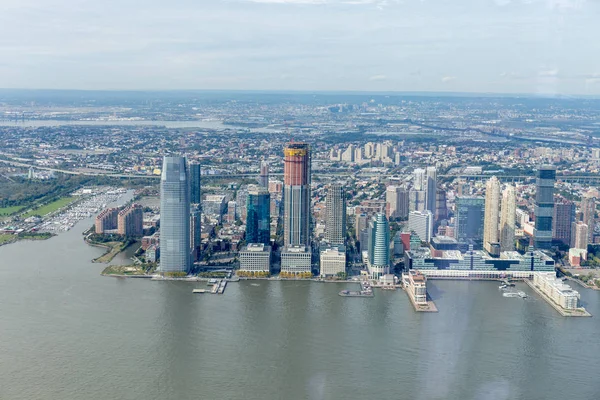 Aerial view of new york buildings and atlantic ocean, usa — Stock Photo
