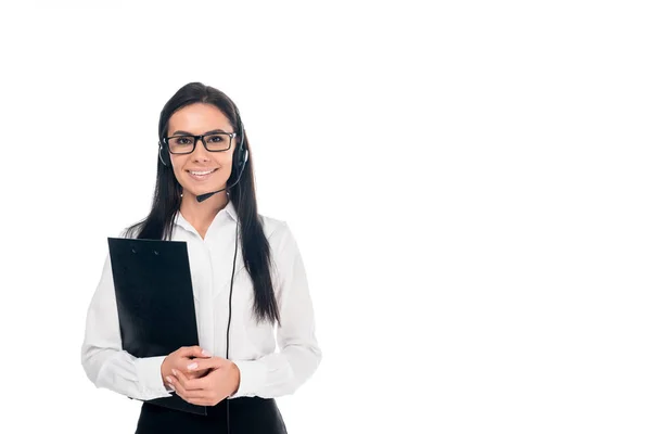 Lächelnder Callcenter-Betreiber mit Brille, Klemmbrett isoliert auf weiß — Stockfoto
