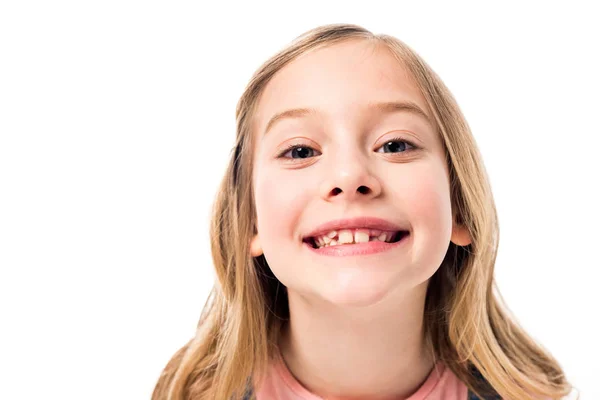 Frontansicht eines lachenden Kindes isoliert auf weiß — Stockfoto