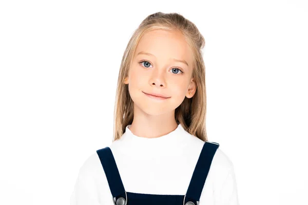 Niedlich fröhlich Schulmädchen lächelt, während sie in die Kamera isoliert auf weiß — Stockfoto