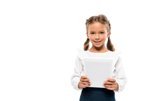 Criança feliz usando tablet digital isolado no branco — Fotografia de Stock