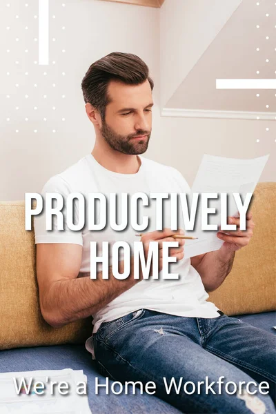 Selective focus of handsome teleworker working with documents on couch, productively home illustration — Stock Photo