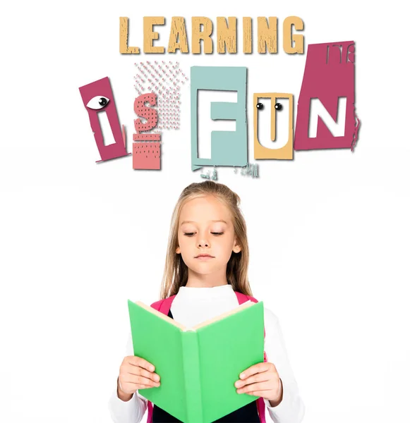 Aufmerksames Schulmädchen liest Buch isoliert auf Weiß, Lernen macht Spaß Illustration — Stockfoto