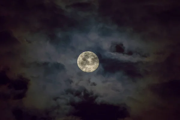 Full Moon Dark Cloud — Stock Photo, Image