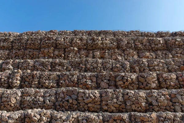 Каменная Стена Защищает Оползни — стоковое фото