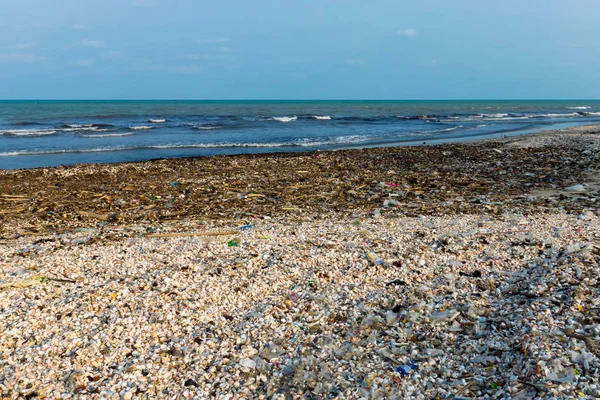 Dirty Sea Full Rubbish — Stock Photo, Image