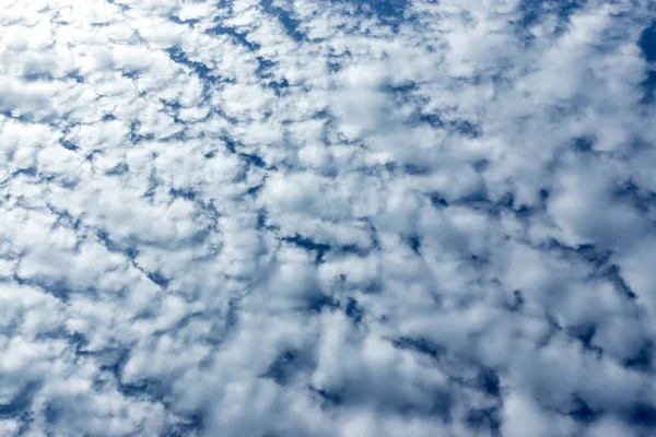 天空白云 — 图库照片