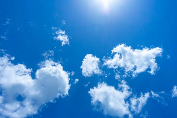 Nuvem Branca Céu Azul Com Fundo Luz Solar — Fotografia de Stock