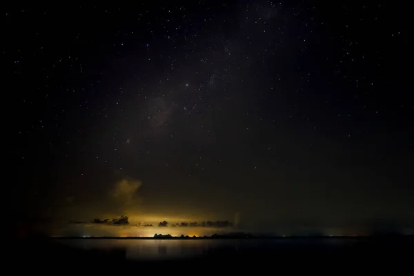 Stardust Donkere Nacht Met Lawaai Graan Hemel Met Cloud Licht — Stockfoto