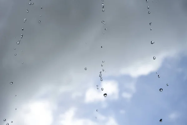 Nahaufnahme Regen Fallen Mit Himmel Hintergrund — Stockfoto
