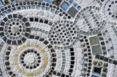 Dekoratif mozaik duvar arka plan üzerinde.