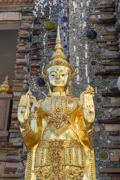 Zbliżenie złoty Budda — Zdjęcie stockowe