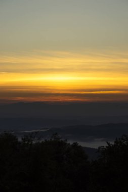 Sabah dağ görünümünde.