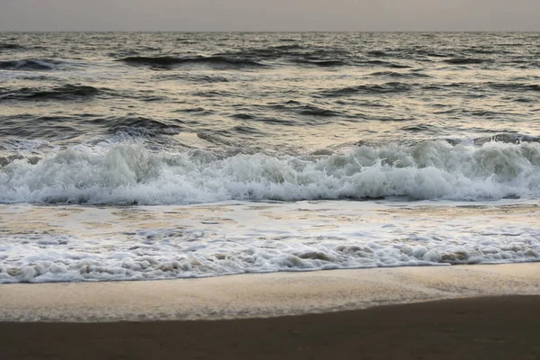 Soft wave on the beach with sunlight. — Stock Photo, Image