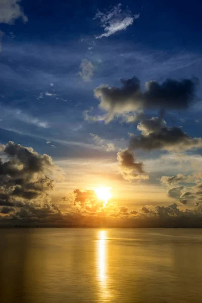 Sonnenuntergang See Mit Wolken See — Stockfoto