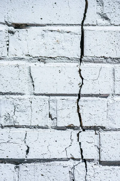 Vergrote Weergave Van Oude Witte Gebarsten Bakstenen Muur Achtergrond — Stockfoto