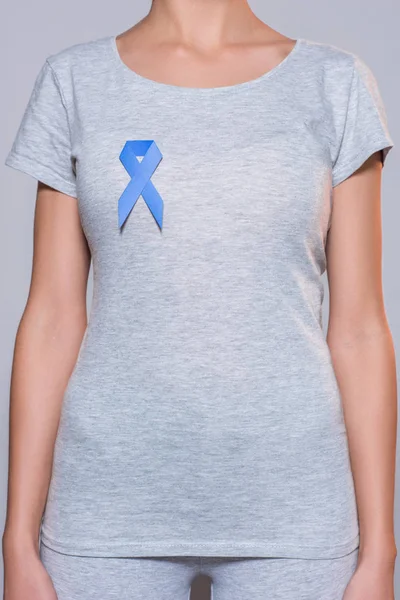Cropped Shot Woman Grey Tshirt Prostate Cancer Awareness Blue Ribbon — Free Stock Photo